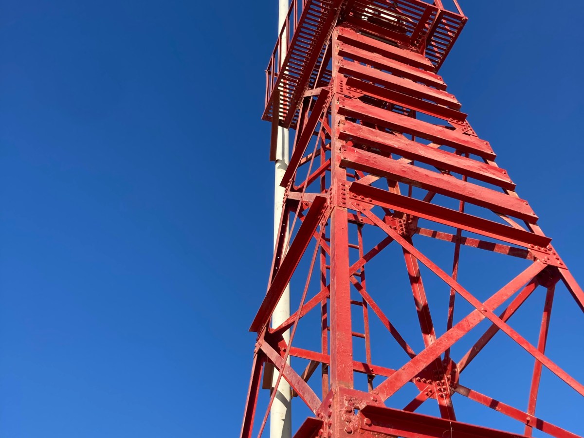 Running the Cabo San Lucas&nbsp;Marina