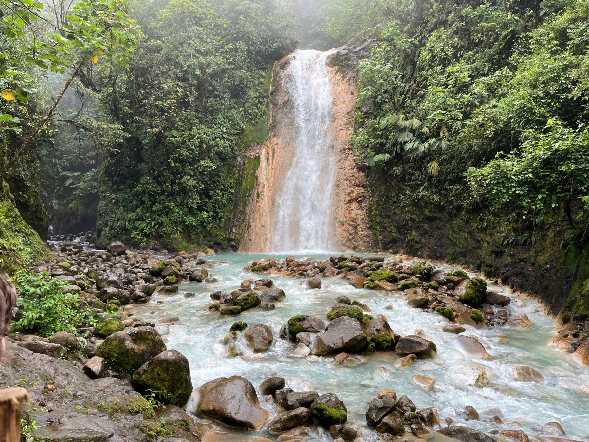 Visiting the Breathtaking Blue Falls of Costa&nbsp;Rica